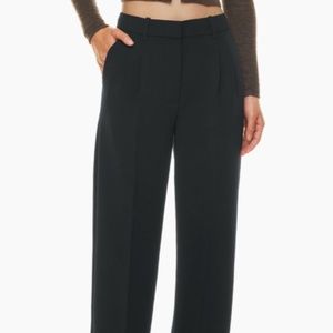 Aritzia Wilfred The Effortless Pant